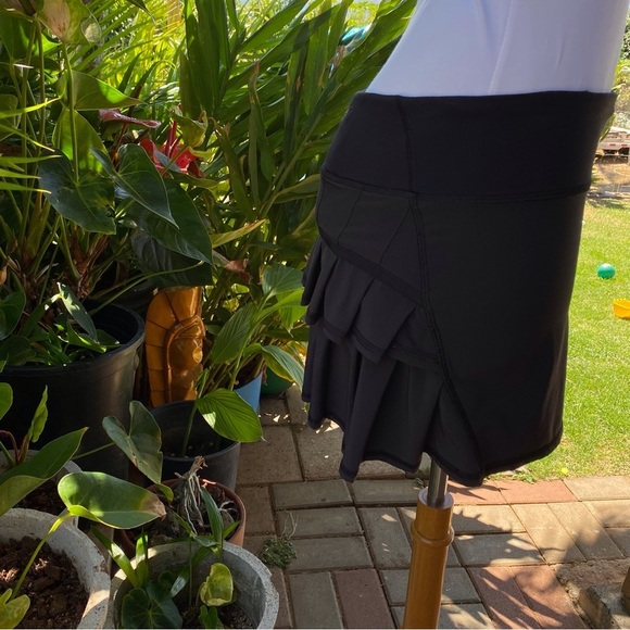 Lululemon Athletica Pacesetter all black in excellent condition - Picture 6 of 13